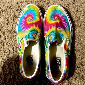 Tie dye slip-on vans!!! Size 9 & in great shape!!!